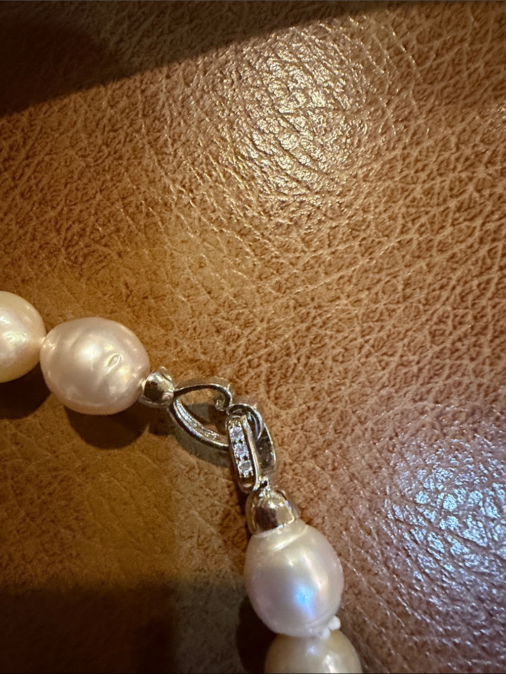 Cultured Pearl Strand Necklace in Pink and Cream - Picture 3 of 4